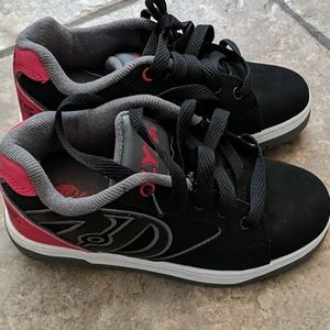 Heelys kids shoes size 2